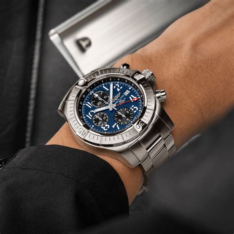 breitling jet crono design|Breitling chrono avenger.